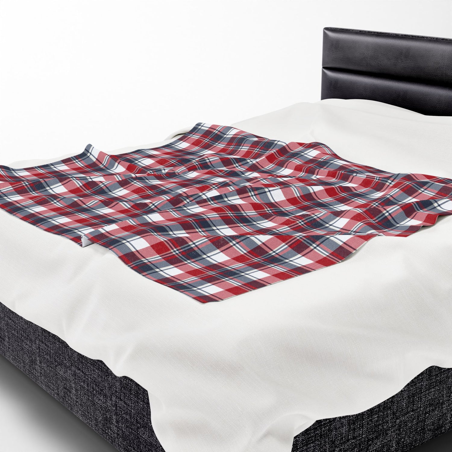 Cozy Velveteen Blanket | Soft Plush Throw, Ideal for Home Decor, Gift for All Occasions, Holiday Comfort, Stylish Warmth