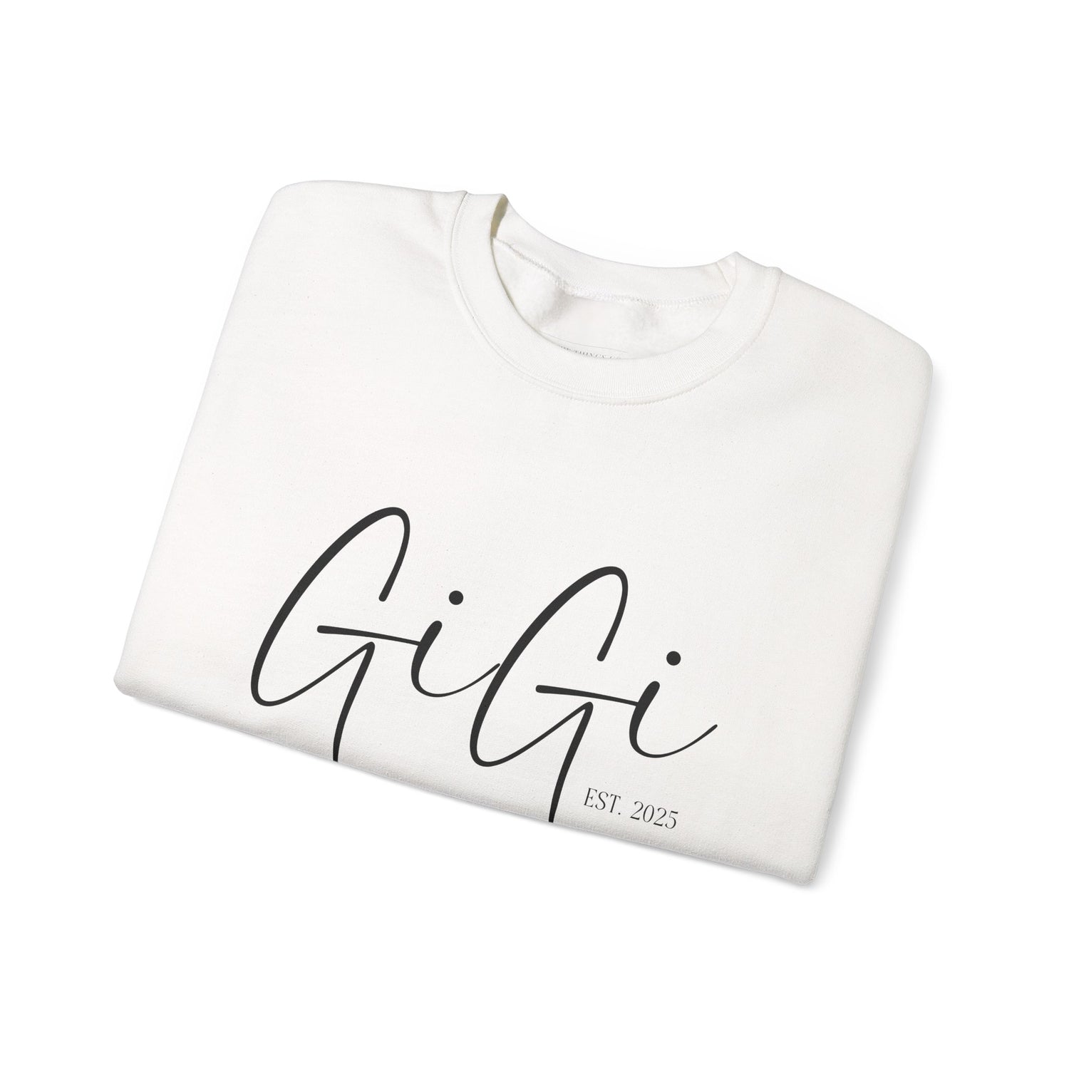 Personalized Gigi Sweatshirt, Cozy Crewneck for Grandmas, Stylish Gift for Her, Family Gatherings, Spring and Fall Fashion