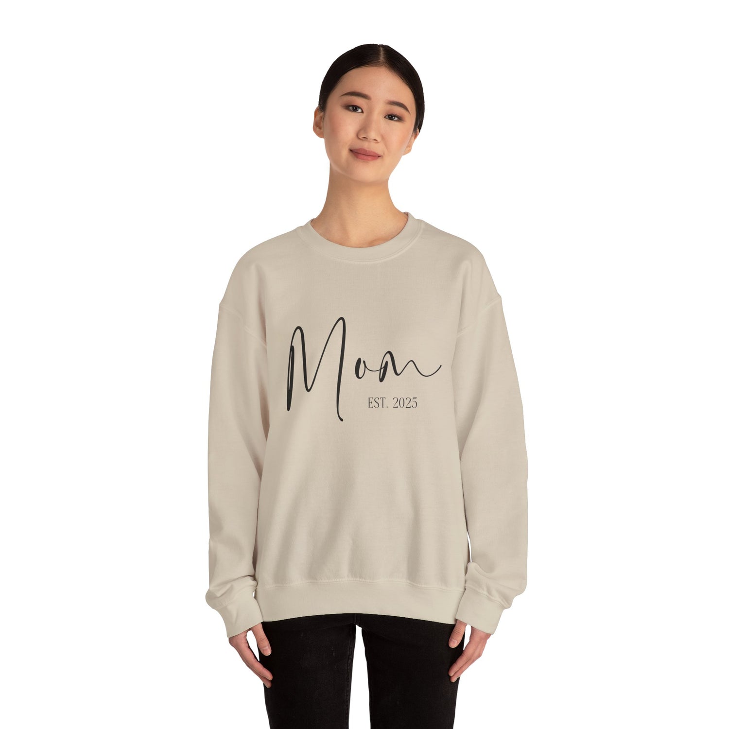 Mom est 2025 Soft Sweatshirt