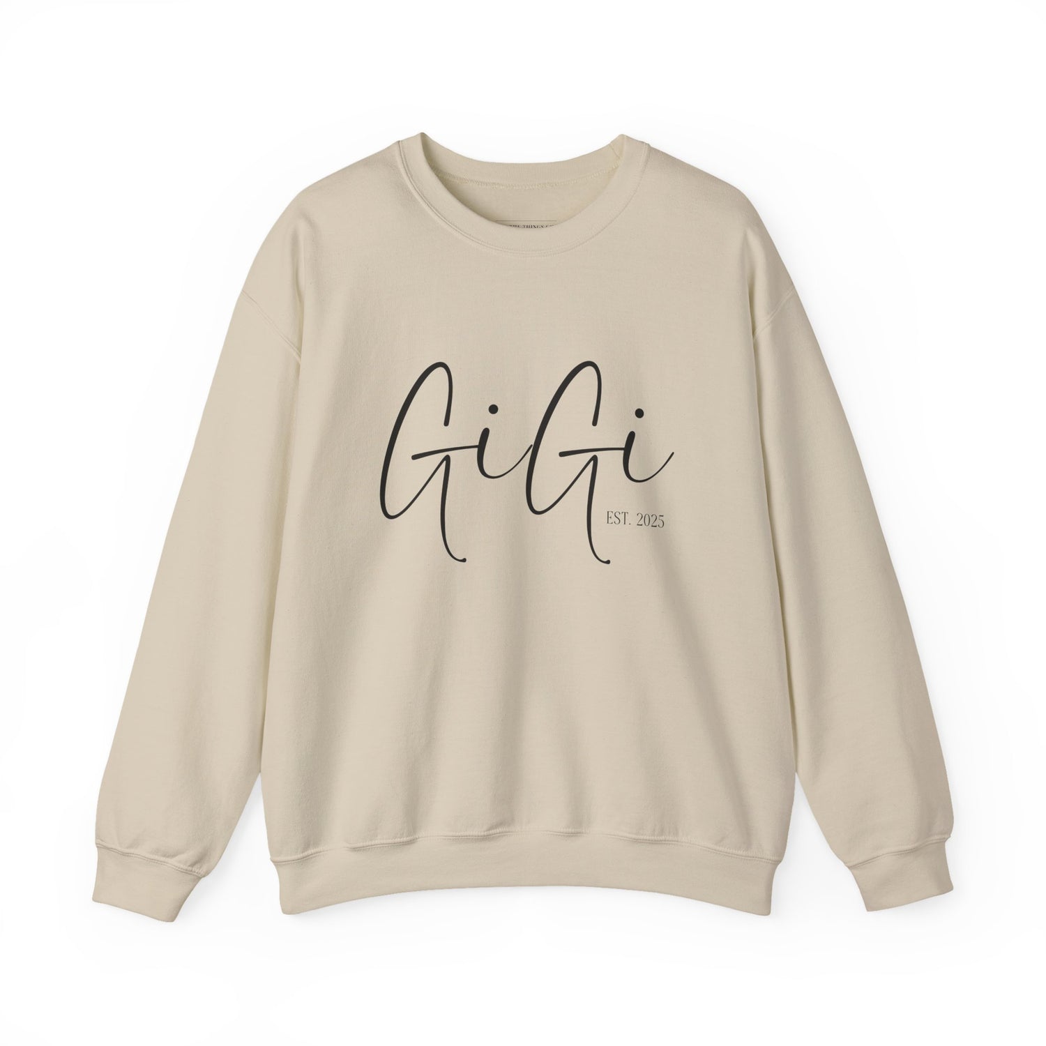 Personalized Gigi Sweatshirt, Cozy Crewneck for Grandmas, Stylish Gift for Her, Family Gatherings, Spring and Fall Fashion