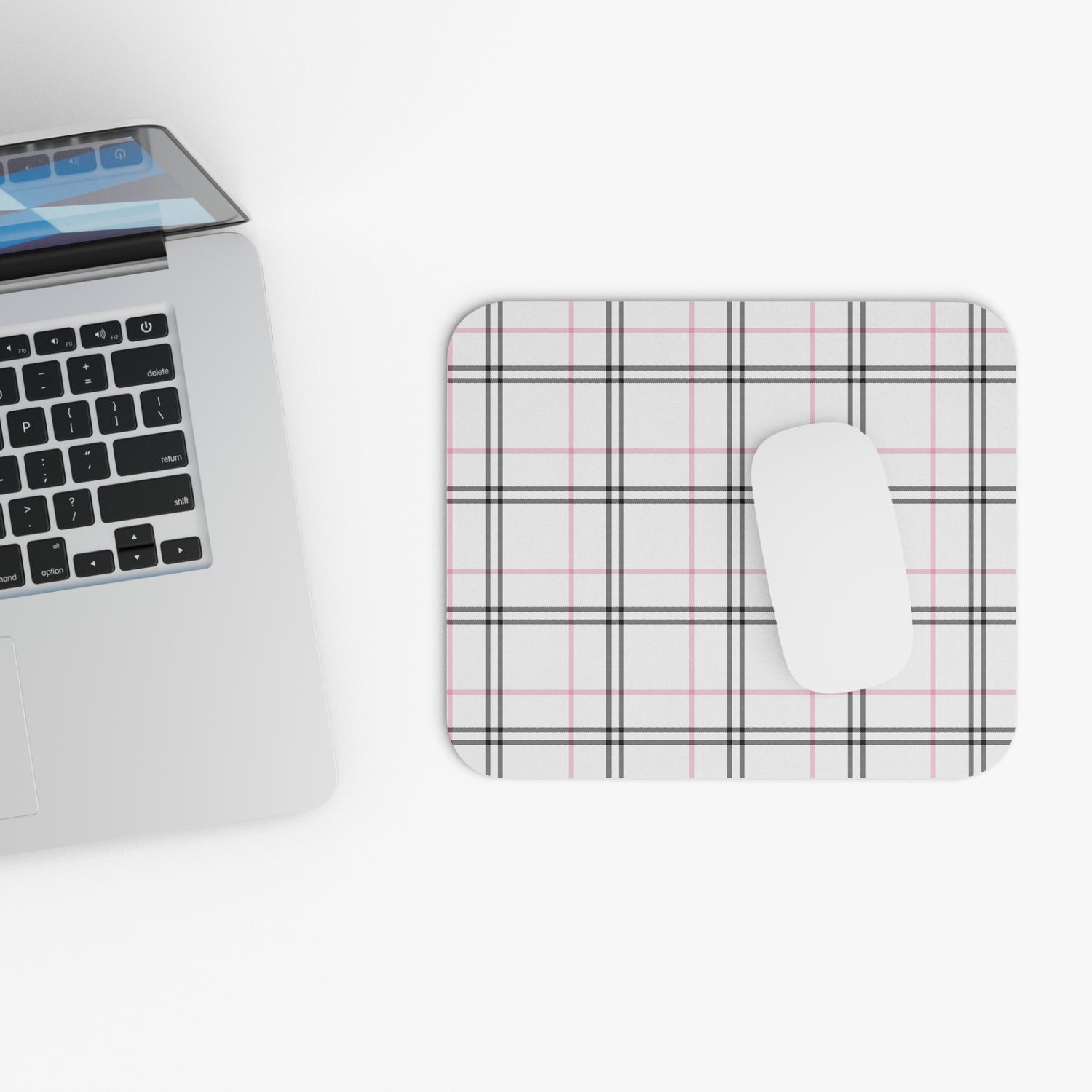 Chic Plaid Mouse Pad - Elegant Desk Accessory, Office Decor, Gift for Her, Computer Mat, Fashionable Workstation
