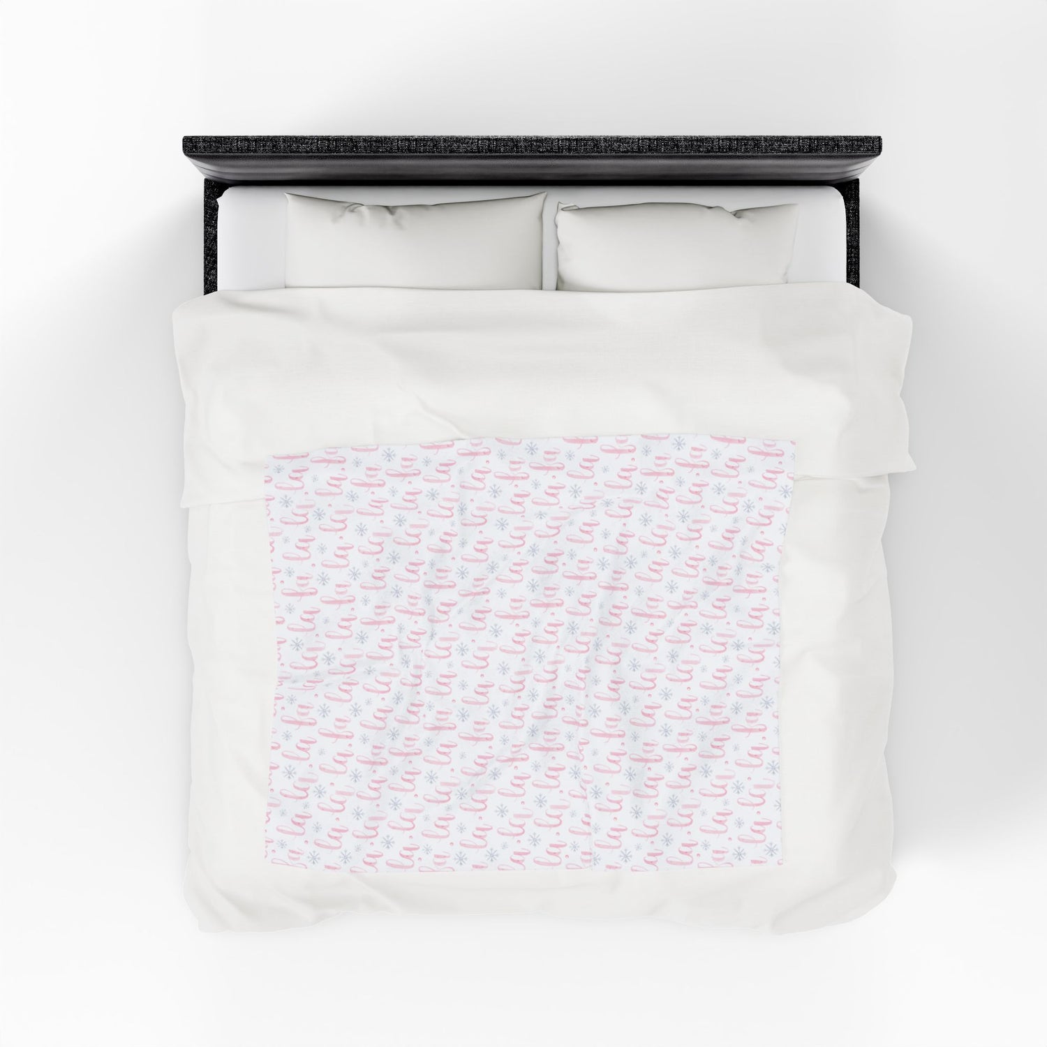 Cozy Velveteen Plush Blanket, Soft Throw, Warm Decor, Perfect for Home, Baby Showers, Gift for New Moms, Snuggly and Stylish
