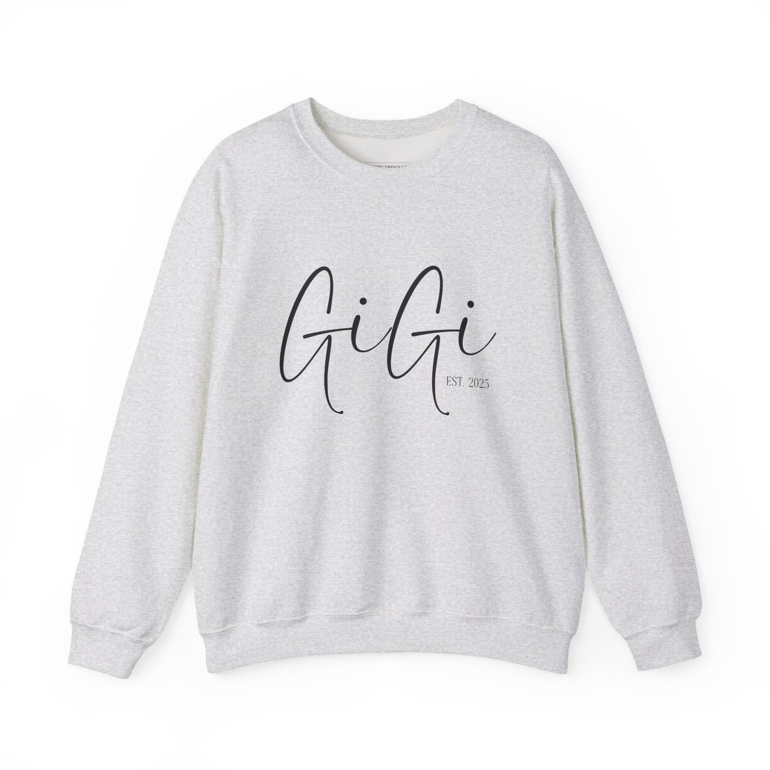 Personalized Gigi Sweatshirt, Cozy Crewneck for Grandmas, Stylish Gift for Her, Family Gatherings, Spring and Fall Fashion