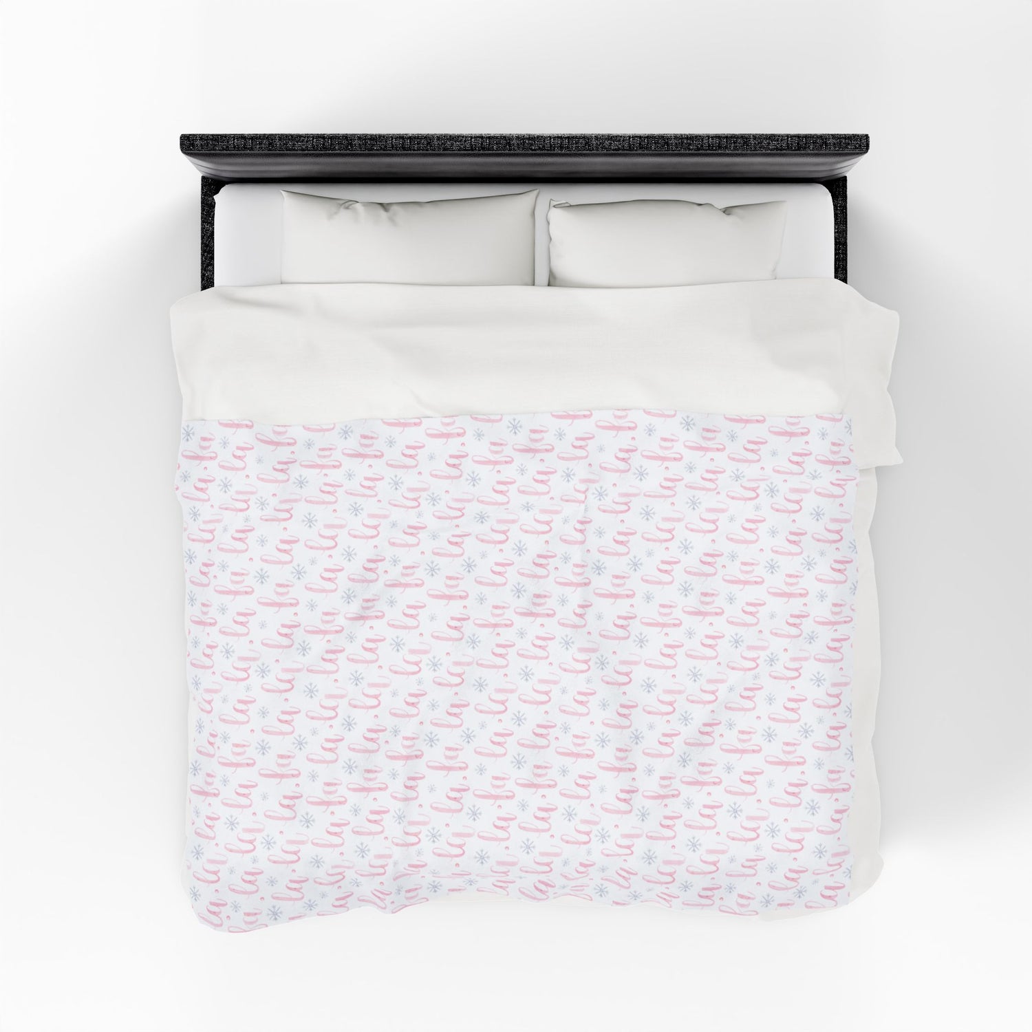 Cozy Velveteen Plush Blanket, Soft Throw, Warm Decor, Perfect for Home, Baby Showers, Gift for New Moms, Snuggly and Stylish